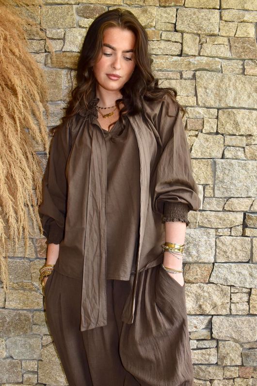 Larc Poet Blouse Chocolate